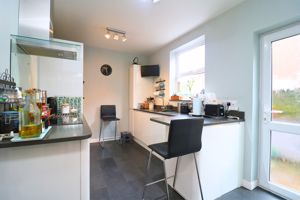 Photo 16- click for photo gallery